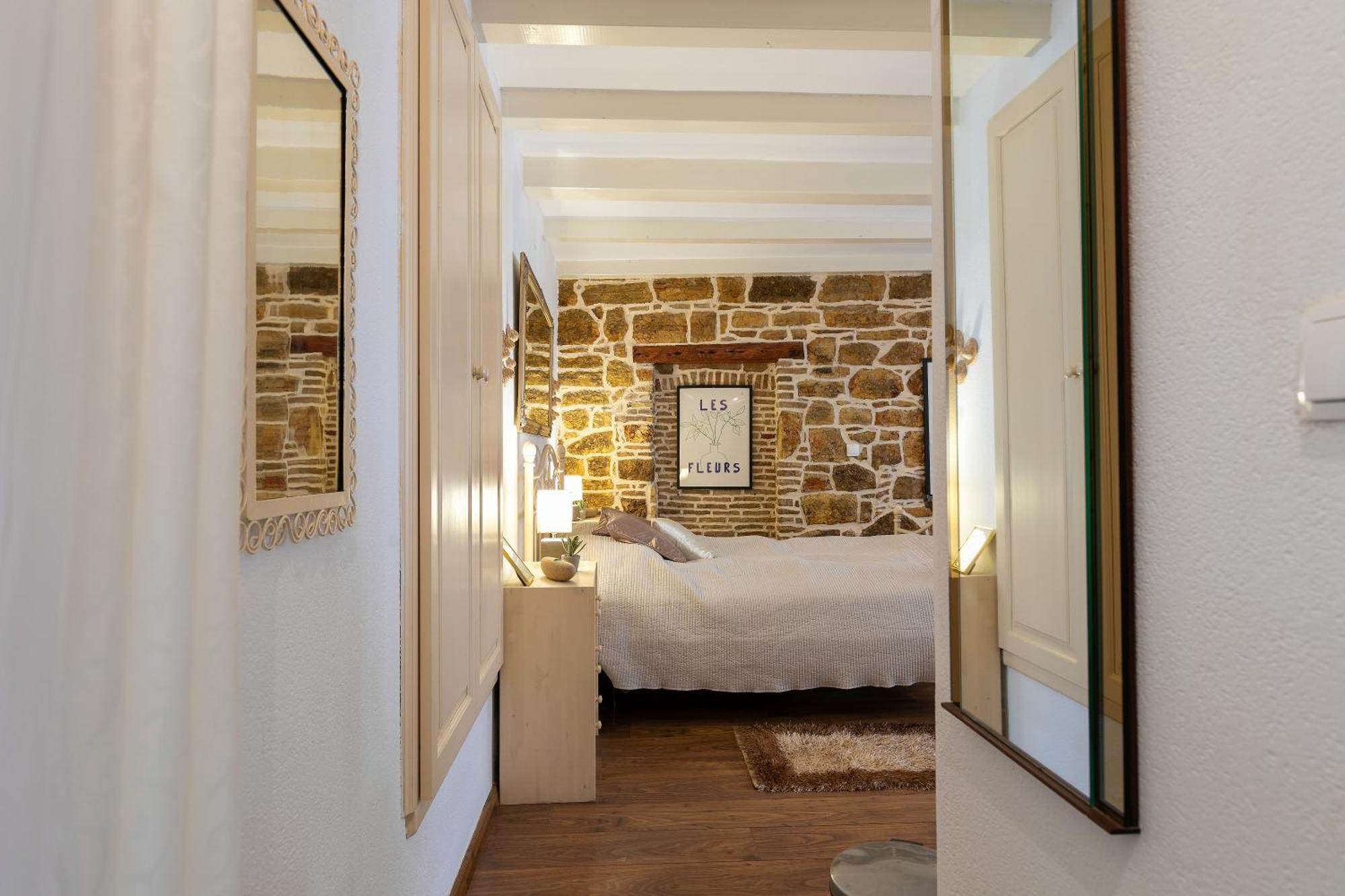 Duplex Apartment Camelia In Charming Old Town ロヴィニ エクステリア 写真